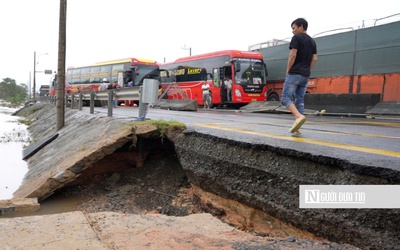 Đắk Lắk: Đường sá chia cắt, cứu trợ khẩn cấp gặp trở ngại lớn