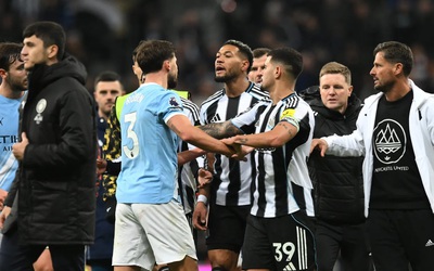 Căng thẳng bùng phát sau chiến thắng của Newcastle trước Man City