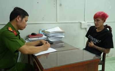 Tiếp nhận đối tượng đột nhập vào nhà, khống chế người phụ nữ