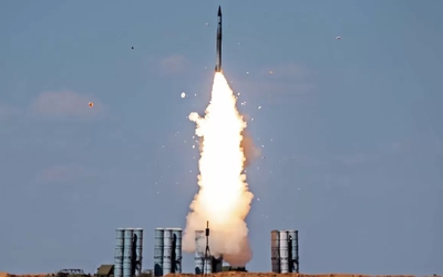 Bí ẩn đằng sau sự giống nhau kỳ lạ giữa tên lửa FP-7 Ukraine và S-400 Nga
