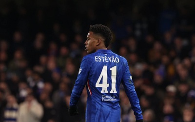 Huyền thoại Henry chỉ ra con đường để Estevao vươn tầm ngôi sao