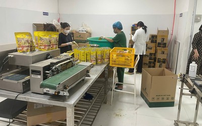 Khởi tố vụ án sản xuất, buôn bán hàng giả tại cơ sở nông sản sạch