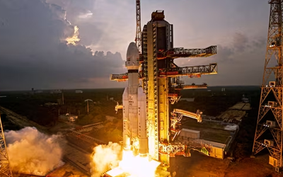 Ấn Độ ghi dấu bước ngoặt không gian với vụ phóng vệ tinh nặng 4,4 tấn