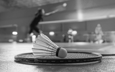 Người đàn ông 52 tuổi bỗng nôn ói nguy kịch khi đang đánh cầu lông