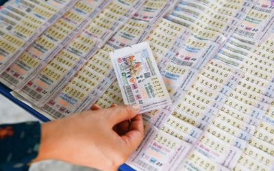 Vay tiền bạn mua vé số, người đàn ông bán rau trúng 32 tỷ đồng