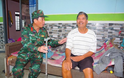 Quảng Ngãi gấp rút sơ tán dân trước giờ bão số 13 áp sát đất liền