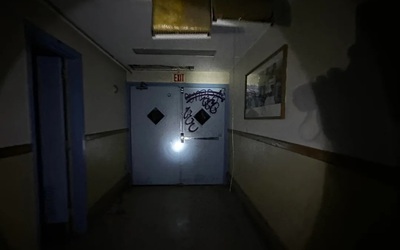 Phát hiện bất ngờ trong bệnh viện bỏ hoang