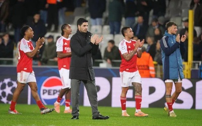 Jesus trở lại ấn tượng, HLV Arteta hé lộ ý tưởng táo bạo cho Arsenal