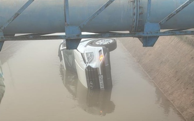 Ô tô mất lái lao xuống mương, 2 giáo viên tử vong thương tâm