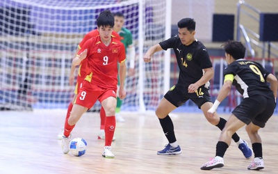 Tuyển futsal Việt Nam thua sốc trước Malaysia