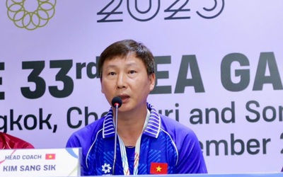 HLV Kim Sang Sik mong trọng tài công tâm ở chung kết SEA Games 33