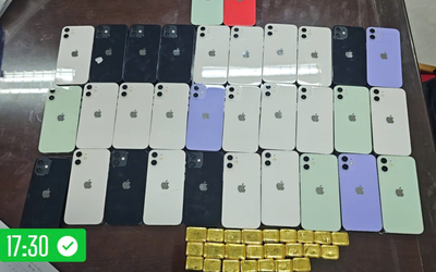 Phát hiện 24 lượng vàng cùng 32 iPhone trong hành lý ký gửi