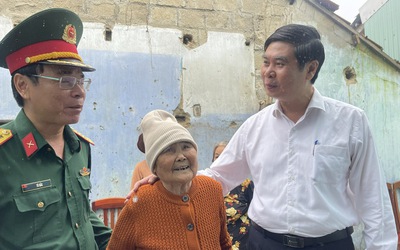 Gia Lai: Bàn giao ngôi nhà đầu tiên trong "Chiến dịch Quang Trung" cho người dân