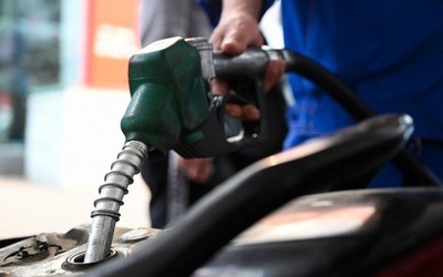 Giá xăng dầu giảm mạnh