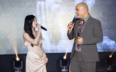 Ca nhạc sĩ A Tuân ăn mừng hit 2 tỷ view hậu đổ vỡ hôn nhân