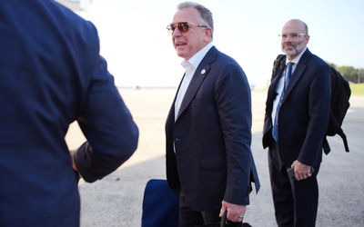 Đặc phái viên của ông Trump chuẩn bị gặp ông Putin, Nhà Trắng lạc quan