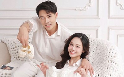 "MC có nụ cười đẹp nhất VTV" lần đầu khoe bụng bầu bên chồng kém 5 tuổi