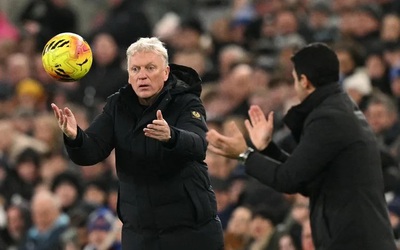 Quyết định gây tranh cãi của VAR khiến Everton ôm hận trước Arsenal