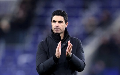 HLV Arteta và Guardiola có những phát biểu trái chiều về cuộc đua vô địch