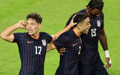 Tây Ban Nha vẫn giữ vị trí dẫn đầu bảng xếp hạng FIFA