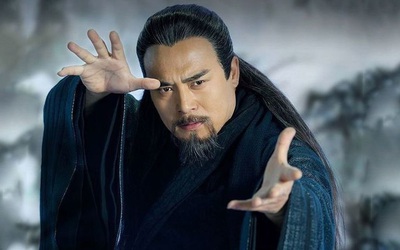 Kiếm hiệp Kim Dung: Phương Chấn đại sư lợi hại tới đâu mà khiến giáo chủ ma giáo phải kính nể?