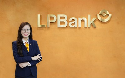 Thêm một nữ tướng LPBank sang làm lãnh đạo Sacombank