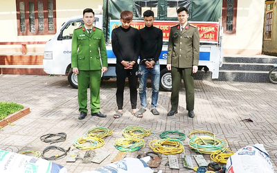 Bắt 2 đối tượng chuyên trộm dây cáp chống sét bán lấy tiền tiêu xài