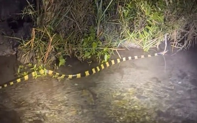 Đi tuần tra, người đàn ông bắt gặp cảnh tượng đáng sợ trong đêm