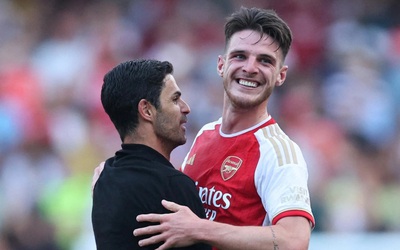 HLV Arteta thách thức Declan Rice