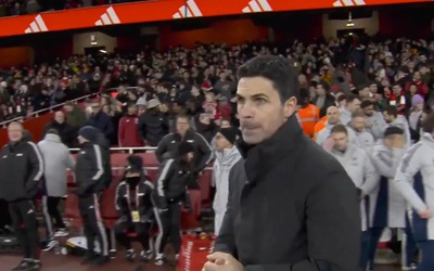 Arteta lên tiếng khi HLV Emery không bắt tay sau chiến thắng đậm của Arsenal