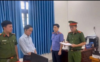 Nguyên công chức xã ở Đồng Nai bị khởi tố, bắt tạm giam vì chiếm đoạt hơn nửa tỷ đồng