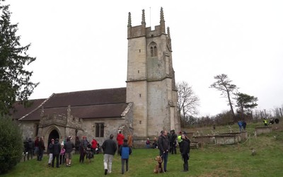 Ngôi làng kỳ lạ chỉ mở cửa tham quan 12 ngày mỗi năm