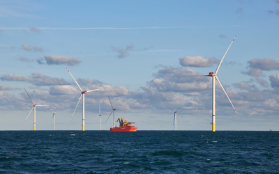 Trang trại điện gió ngoài khơi 960 MW đạt cột mốc quan trọng