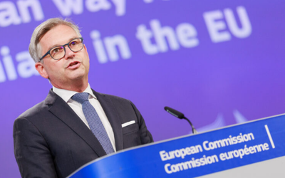 EU dùng vệ tinh, UAV tối tân để trấn áp tội phạm ma túy