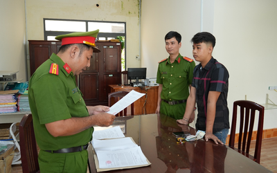 Bắt đối tượng dùng dao đâm 2 người bị thương