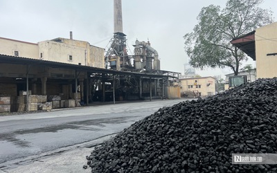 Phân lân Văn Điển đứng trước nguy cơ hủy niêm yết