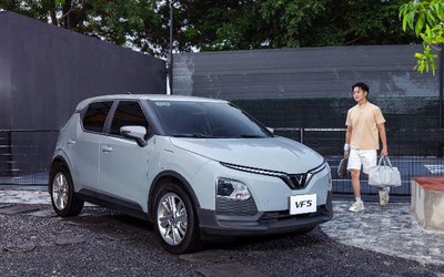 Xe đầu đời cho gia đình nhỏ: VinFast VF 5 đủ đầy trang bị, không lo chi phí vận hành