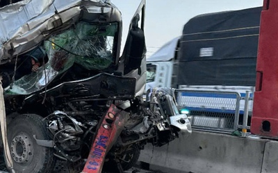 Hiện trường vụ tai nạn trên cao tốc Bùng – Vạn Ninh khiến 5 người thương vong