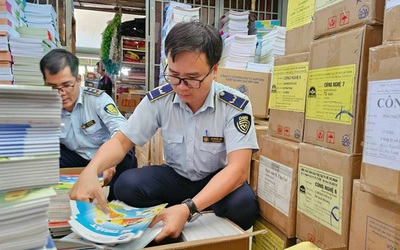 Tình trạng sách lậu vẫn diễn biến phức tạp, giải pháp nào ngăn chặn?