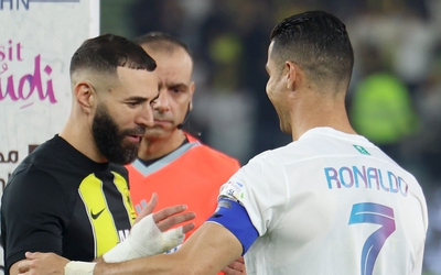 Benzema nói gì về Ronaldo sau những tranh cãi "cầu thủ vĩ đại nhất"?