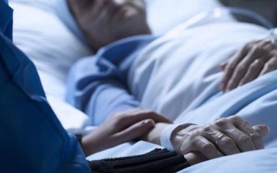 Người đàn ông 39 tuổi bị liệt nửa người vì thói quen vô số người mắc phải