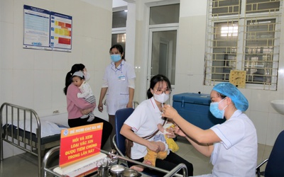 Hà Nội ghi nhận gần 2.700 ca mắc sởi, tay chân miệng: Sở Y tế ra công văn khẩn