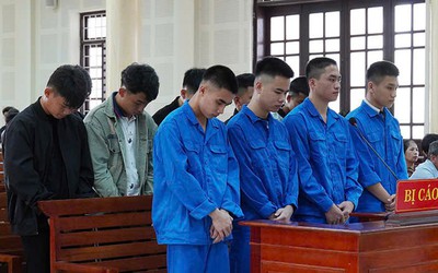 2 bị cáo trong vụ hỗn chiến khiến 2 người tử vong bị phạt tổng mức án 37 năm tù