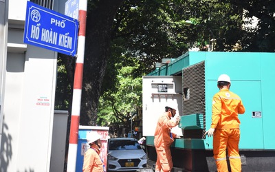 EVNHANOI: Đảm bảo cung ứng điện an toàn, liên tục trên địa bàn Thủ đô trong dịp Lễ 30/4 và ngày Quốc tế lao động 1/5