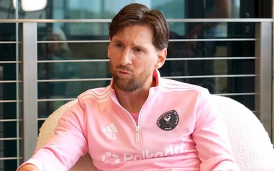 Messi phớt lờ Ronaldo khi nêu tên 5 cầu thủ trẻ em bắt chước nhiều nhất