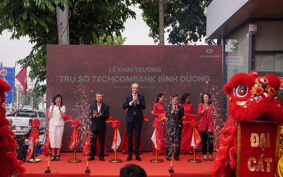 Techcombank tiếp tục ra mắt chi nhánh thế hệ mới tại Bình Dương