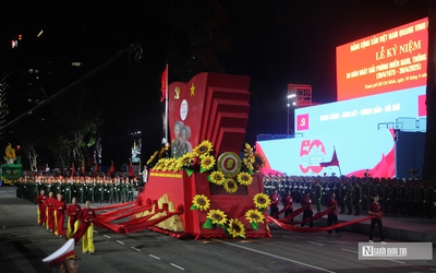 Lãnh đạo Lào và Campuchia dự lễ kỷ niệm 50 năm Ngày giải phóng miền Nam, thống nhất đất nước.