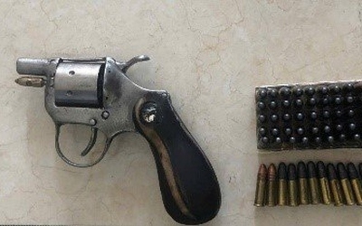 Khởi tố 3 đối tượng vì tàng trữ, mua bán trái phép vũ khí quân dụng