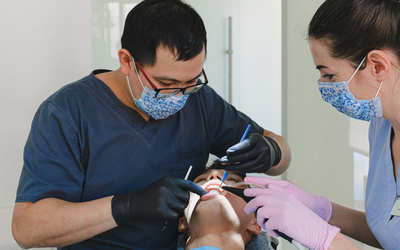 Chất lượng điều trị bắt đầu từ vật liệu nha khoa chính hãng