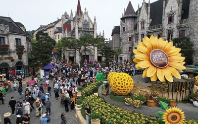 Sun World Ba Na Hills đón lượng khách kỷ lục trong lịch sử 16 năm